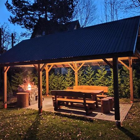 Ferienwohnung Brzoskwiniowy Dom Banska Nizna Exterior foto