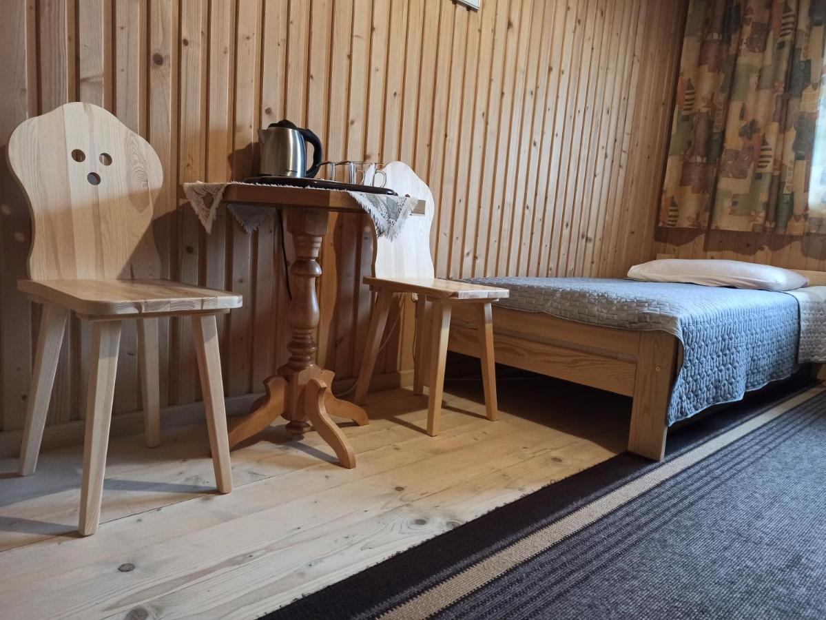 Ferienwohnung Brzoskwiniowy Dom Banska Nizna Exterior foto