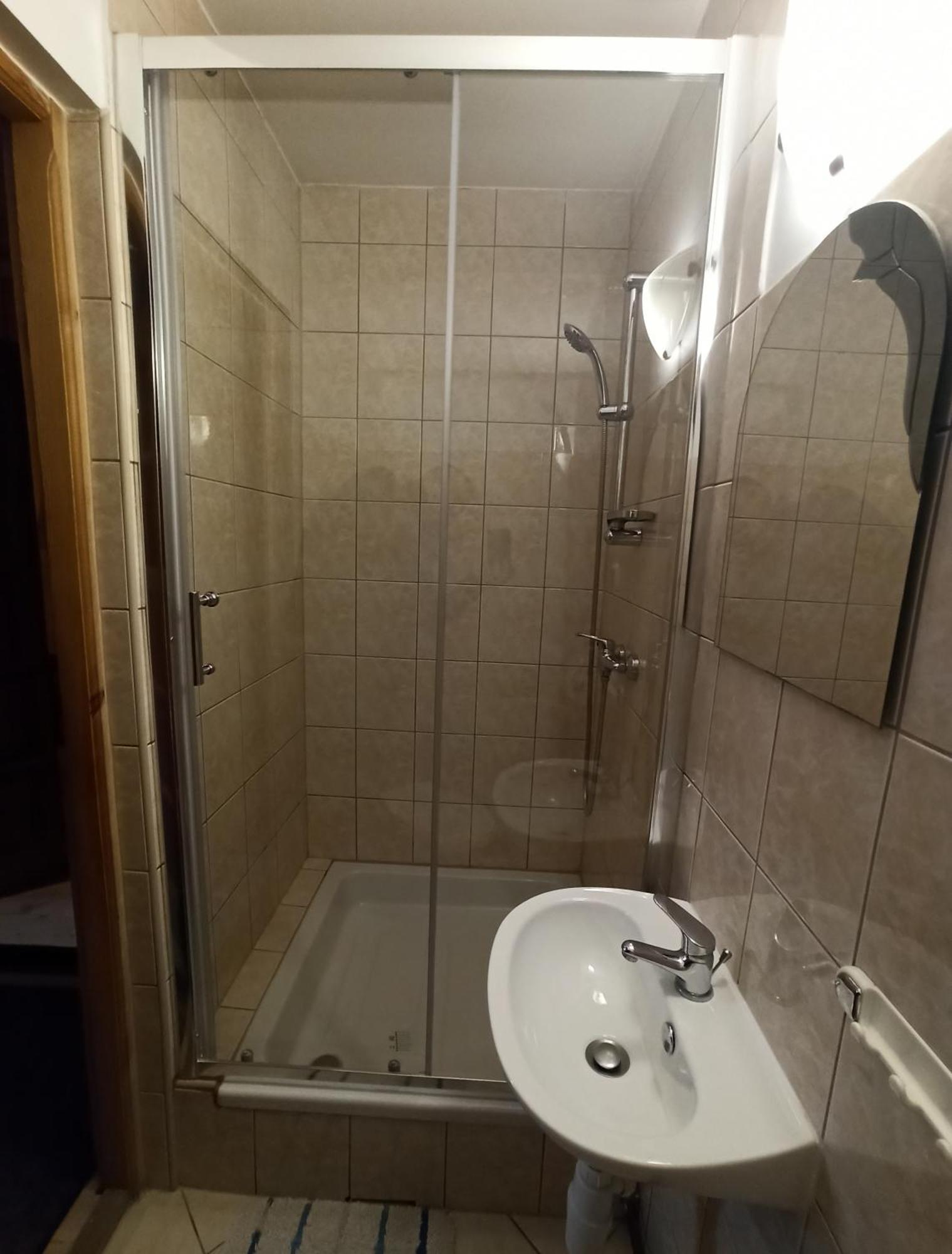 Ferienwohnung Brzoskwiniowy Dom Banska Nizna Exterior foto
